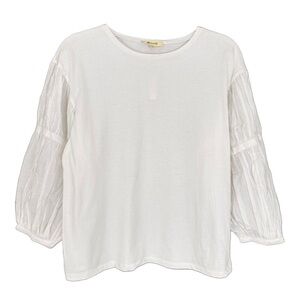 Chic White Blouse with Balloon Sleeves